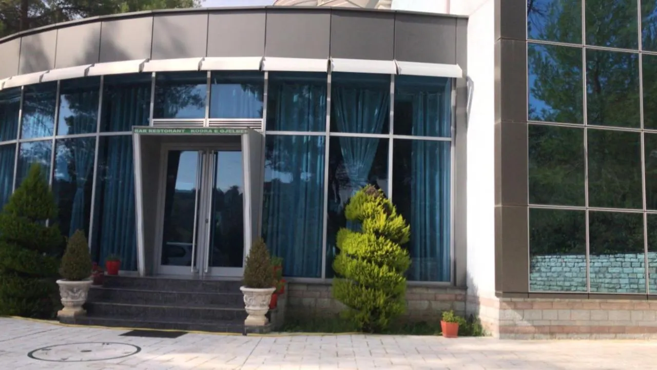 Kodra E Gjelber Hotel Hundekuq